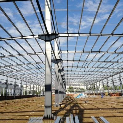 Q355B PEB ساختار فولادی ساختمان انبار فولادی پیش ساخته